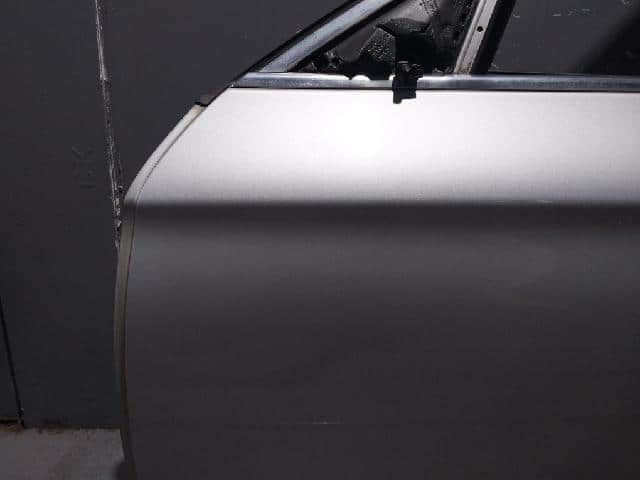 Front Left Door Panel BMW 2011 — photo 2