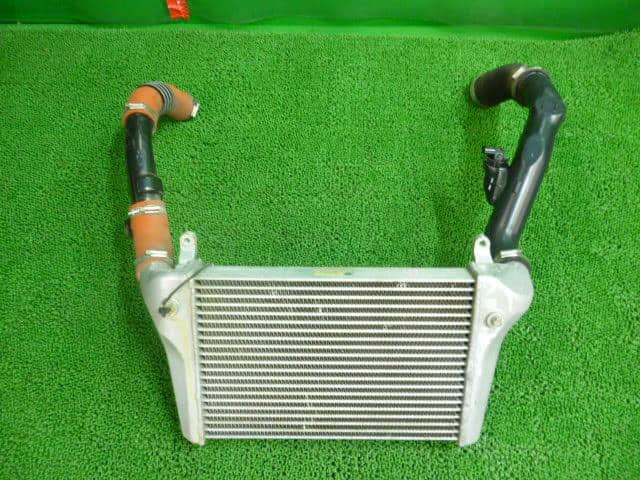 Intercooler ISUZU 2017 TRG-NJR85A — photo 1