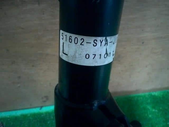 Front Left Strut Assembly HONDA Zest 2007 DBA-JE1 51602SYAJ02 — photo 3