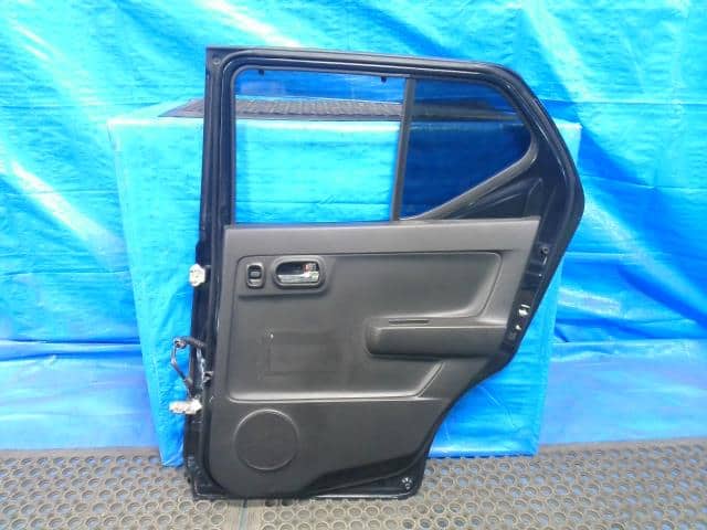Rear Right Door Assembly SUZUKI Alto 2015 DBA-HA36S 6800374P10 — photo 2