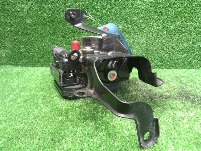 ABS Actuator SUZUKI Carry 2021 EBD-DA16T 5613063SE0 — photo 2