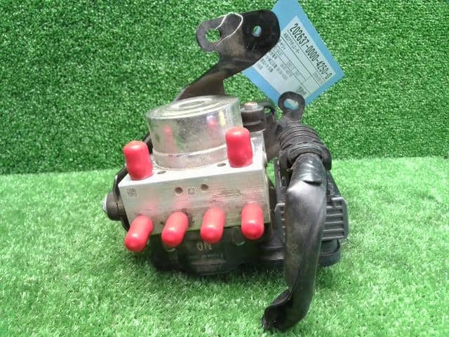 ABS Actuator SUZUKI Carry 2021 EBD-DA16T 5613063SE0 — photo 1