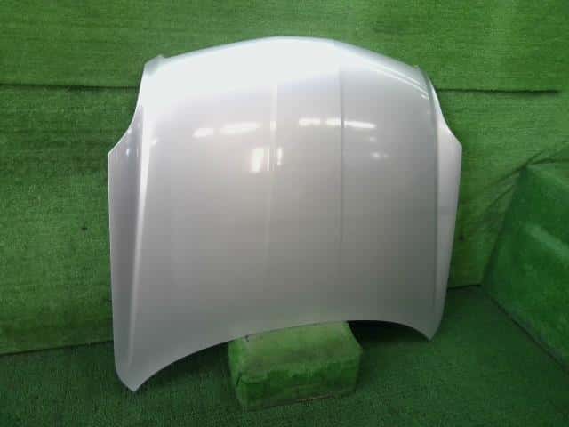 Bonnet Hood NISSAN Skyline 2004 GH-V35 — photo 2