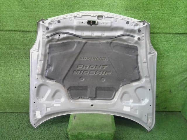 Bonnet Hood NISSAN Skyline 2004 GH-V35 — photo 3