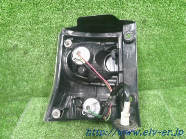 Right Tail Light DAIHATSU Tanto 2010 CBA-L375S — photo 2