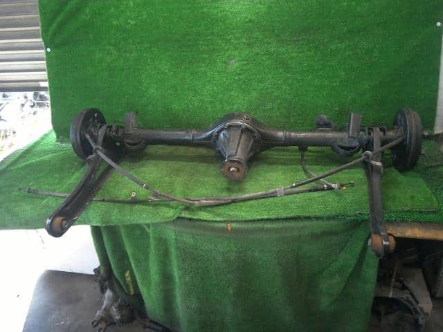 Rear Differential Housing Assembly MAZDA Scrum 2007 EBD-DG64V 1A022601X — photo 4