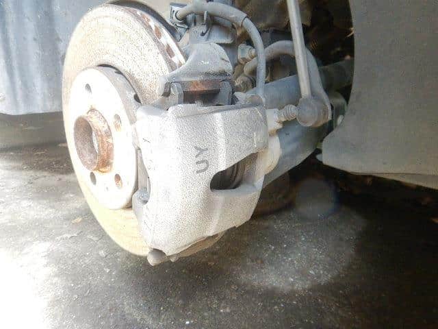 Front Right Caliper VOLKSWAGEN Polo 2014 DBA-6RCJZ 1K0615124D — photo 1