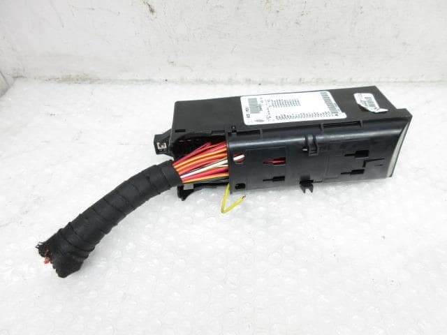 Fuse Box VOLKSWAGEN The Beetle 2012 DBA-16CBZ Z600S01 — photo 4