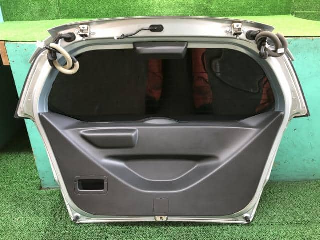 Back Door Assembly HONDA Fit 2012 DAA-GP4 68100TF2406ZZ — photo 4
