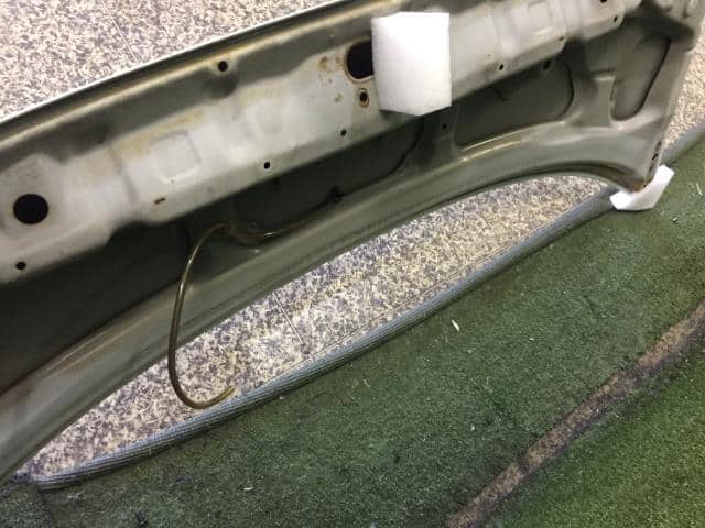 Bonnet Hood DAIHATSU Hijet 2001 GD-S200W — photo 3