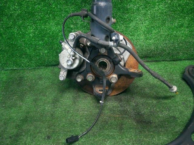 Front Right Strut Assembly MITSUBISHI Delica D2 2016 DAA-MB36S — photo 6