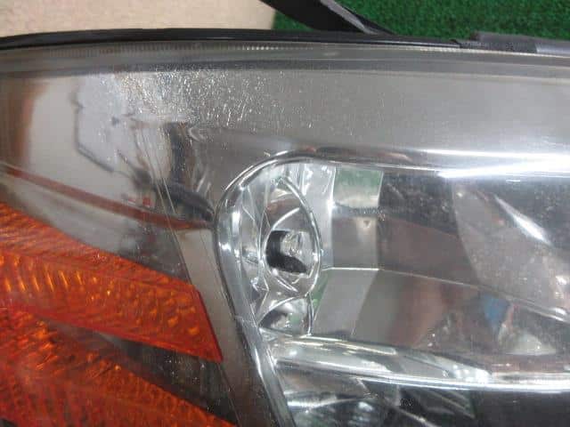 Right Headlight TOYOTA Alphard 2005 CAA-ATH10 — photo 6