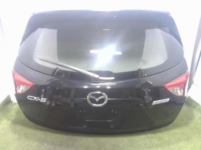 Back Door Assembly MAZDA CX-5 2014 LDA-KE2FW KDY06202XC — photo 1