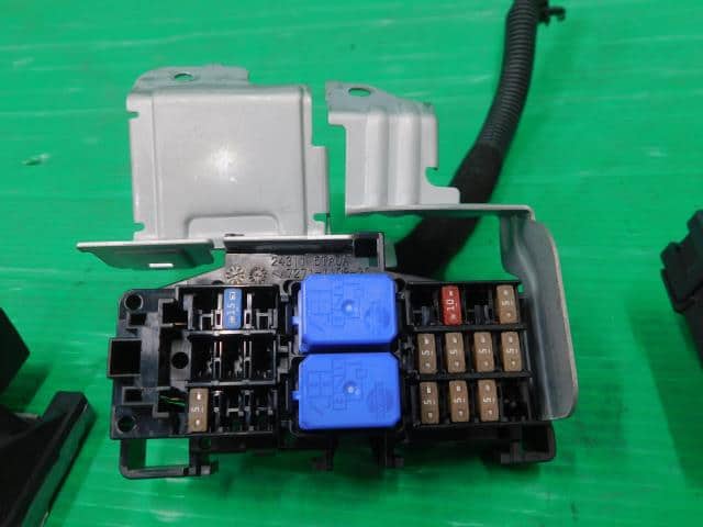 Control Unit NISSAN Serena 2019 DAA-GFC27 — photo 5