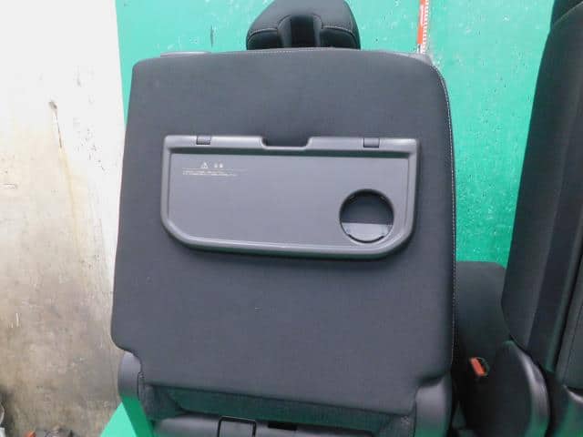 Second Seat NISSAN Serena 2019 DAA-GFC27 — photo 8