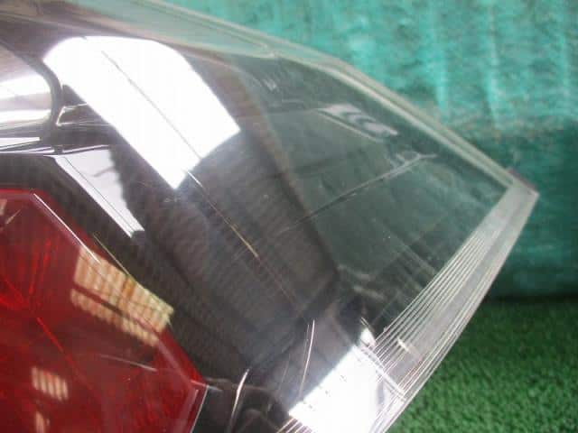 Right Tail Light HONDA Step Wagon 2007 DBA-RG1 — photo 3