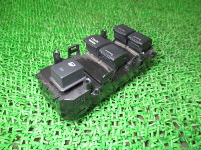 Power Window Switch HONDA Fit 2014 DAA-GP5 — photo 1