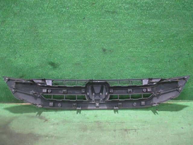 Radiator Grille HONDA Step Wagon 2007 DBA-RG1 — photo 5