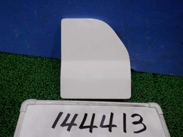 Fuel Filler Lid MAZDA Scrum 2012 EBD-DG64V — photo 1