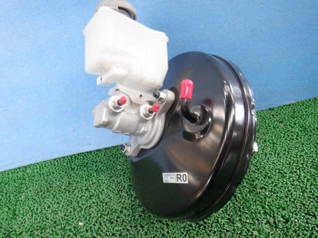 Brake Master Cylinder SUZUKI Jimny Sierra 2020 3BA-JB74W — photo 2