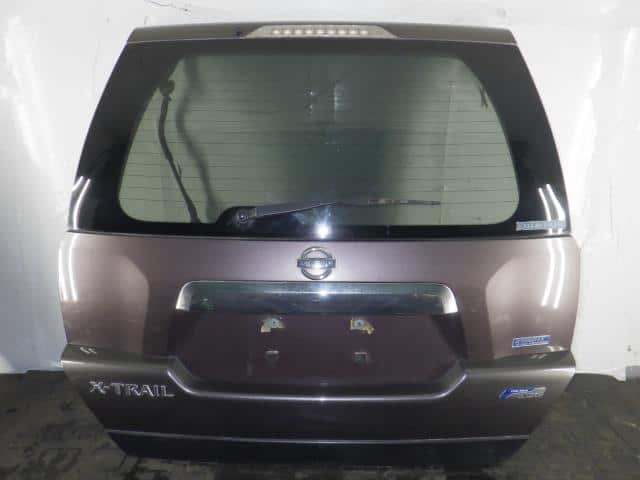 Back Door Assembly NISSAN X-Trail 2009 LDA-DNT31 — photo 1