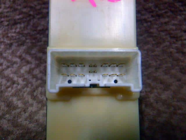 Power Window Switch DAIHATSU Tanto 2008 DBA-L375S — photo 3