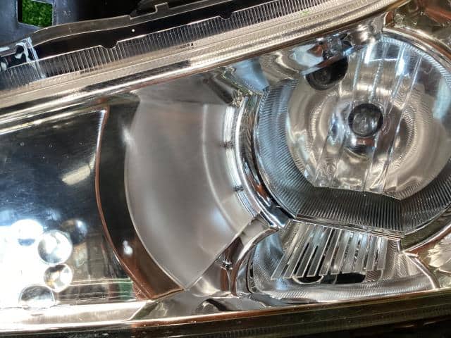Light HONDA Step Wagon 2010 DBA-RK1 — photo 6