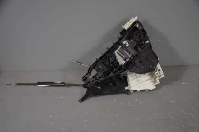 Front Left Door Lock Actuator MERCEDES-BENZ Benz a class 2008 DBA-169032 — photo 1