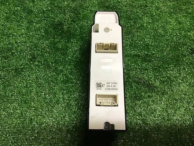 Power Window Switch MAZDA 2018 3DA-KG2P K16166350 — photo 2