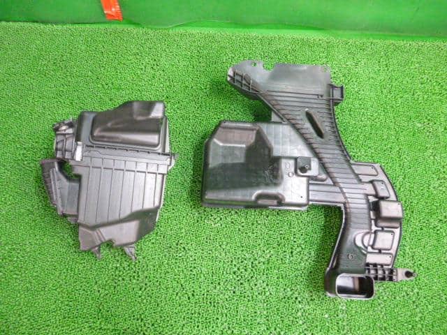 Air Cleaner Assembly NISSAN Serena 2018 DAA-GFC27 — photo 4