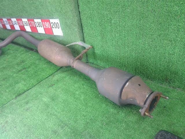 Rear Muffler MAZDA Axela 2003 UA-BKEP — photo 2