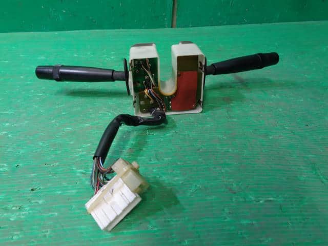 Combination Switch ISUZU ISUZU BUS 1997 KC-LR333Jæ”¹ 1823603574 — photo 2
