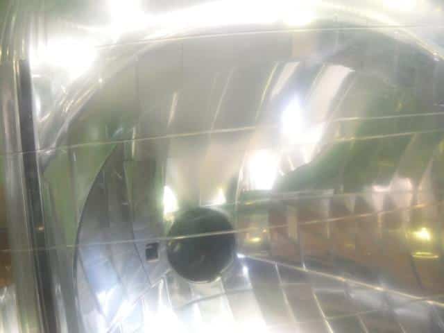 Right Headlight HONDA Vamos Hobio 2004 UE-HJ2 — photo 2