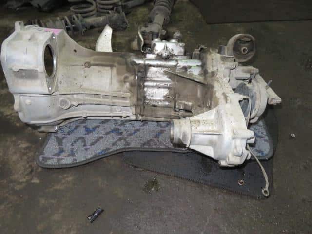 Manual Transmission NISSAN Nv100 clipper 2013 GBD-U72 — photo 3