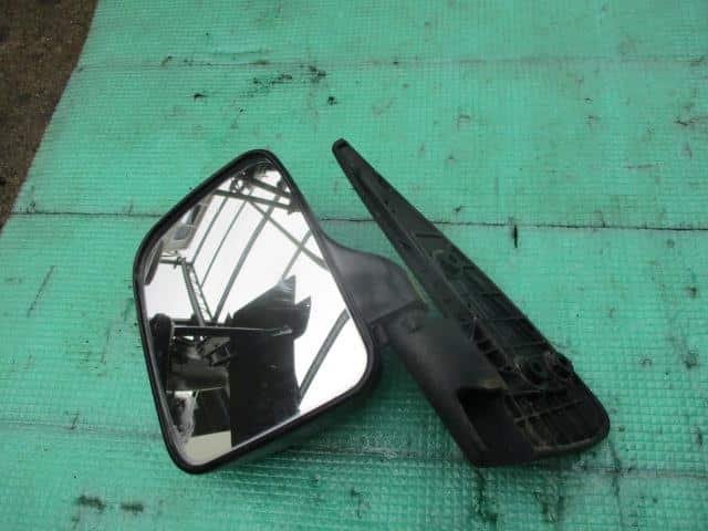 Left Side Mirror SUBARU Sambar 2002 LE-TT2 — photo 3