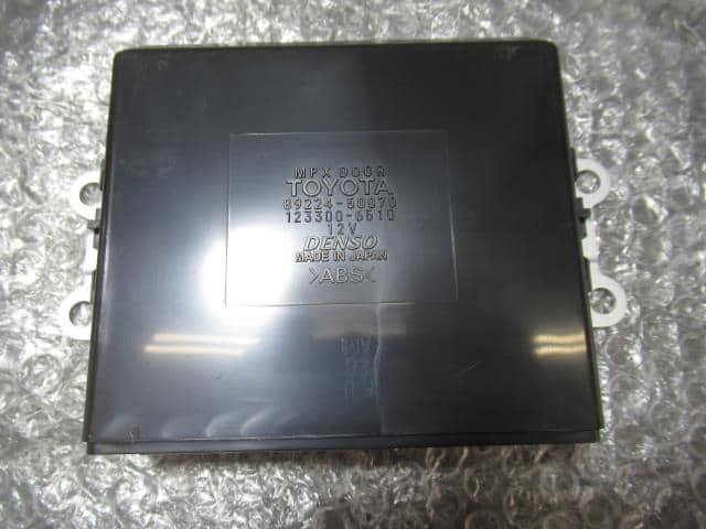 Electrical Component TOYOTA Celsior UA-UCF30 — photo 1