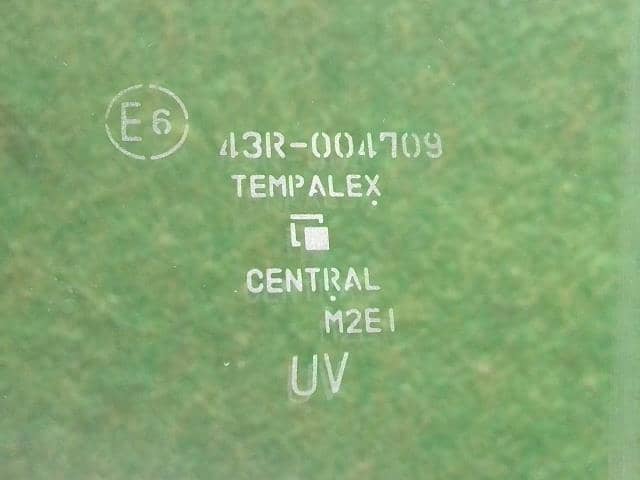 Front Right Door Windshield SUZUKI Alto 2016 DBA-HA36S 8450174P10 — photo 4