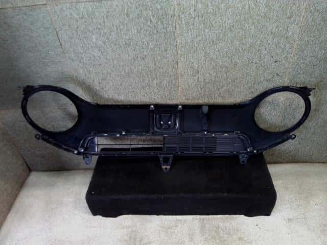 Radiator Grille HONDA N-one 2012 DBA-JG1 — photo 2