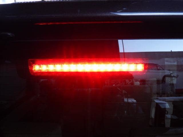 Third Brake Light DAIHATSU Tanto 2015 DBA-LA600S — photo 6