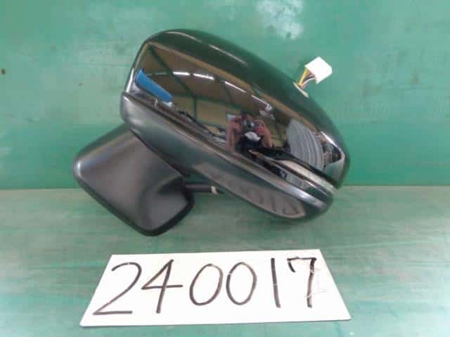 Left Side Mirror HONDA Fit 2017 DAA-GP5 — photo 1