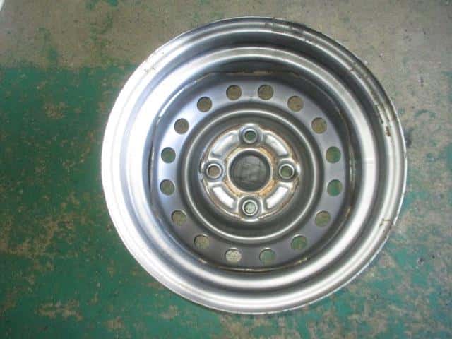 Wheel SUZUKI Every 2015 HBD-DA17V — photo 2