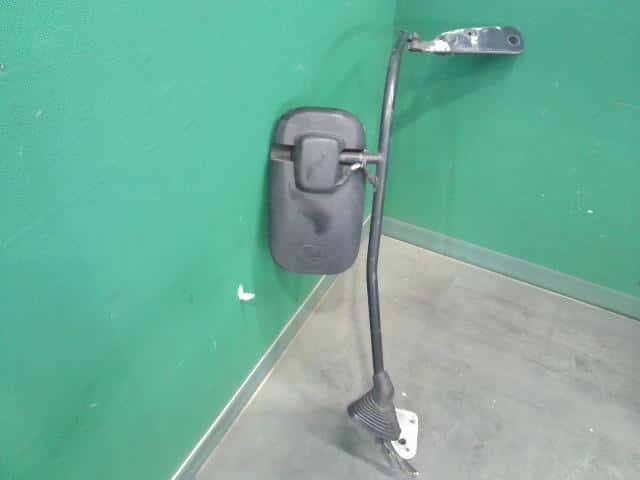 Right Side Mirror ISUZU ISUZU LARGESIZE CAR 2003 KL-CYM73Q3 1717987452 — photo 1