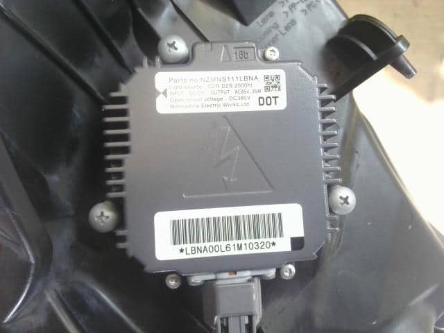 Right Headlight NISSAN Note 2007 DBA-E11 — photo 6