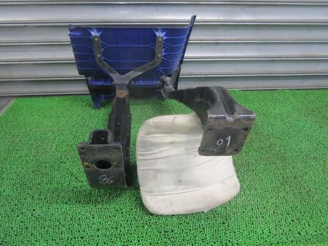 Right Side Step Mitsubishi Fuso Fuso largesize car 2013 QKG-FU54VZ MK674679 — photo 3