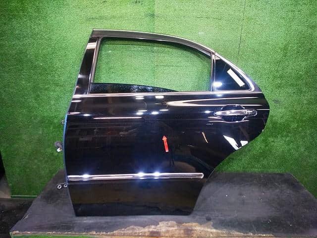 Rear Left Door Assembly TOYOTA Crown Majesta 2006 DBA-UZS186 — photo 1