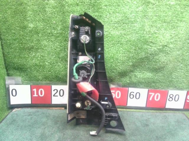 Right Tail Light HONDA N BOX 2012 DBA-JF2 — photo 3
