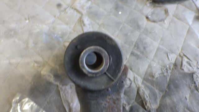 Front Right Lower Control Arm MAZDA Az wagon 2009 DBA-MJ23S — photo 4