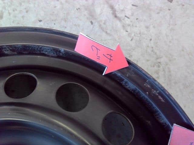 Wheel TOYOTA Aqua DAA-NHP10 — photo 3