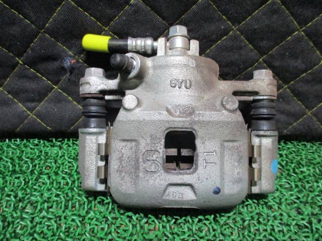 Front Left Caliper MAZDA Carol 2020 DBA-HB36S 1A173399ZB — photo 1