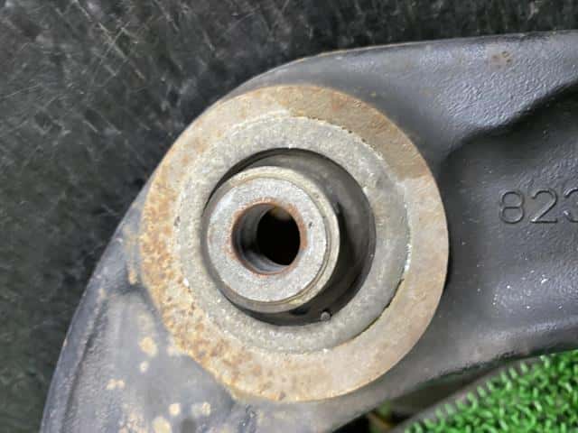 Front Right Lower Control Arm CITROEN Ds4 2013 ABA-B7C5F03S — photo 3